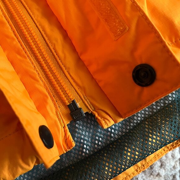 North Face Rain Jacket - Picture 8 of 9